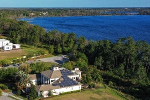 Florida Lake Homes for Sale