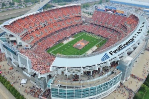 Ohio Lake Homes for Sale (Cleveland Browns stadium)
