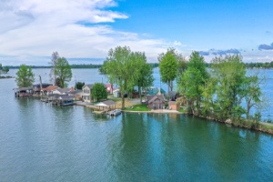 Ohio Lake Homes for Sale (Indian Lake)